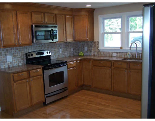 Unit for sale at 33 Tomahawk Dr, Tewksbury, MA 01876