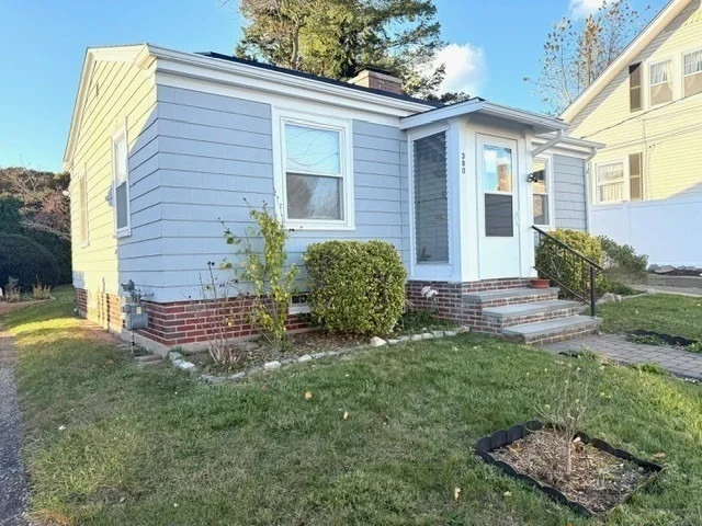 Unit for sale at 380 Eddy St, Fall River, MA 02723