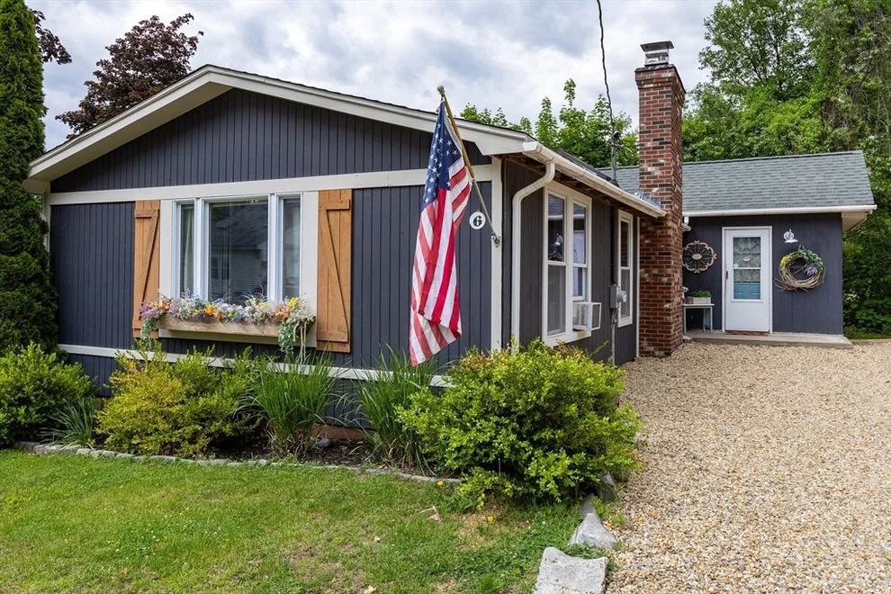 Unit for sale at 106 Park Street, East Brookfield, MA 01515