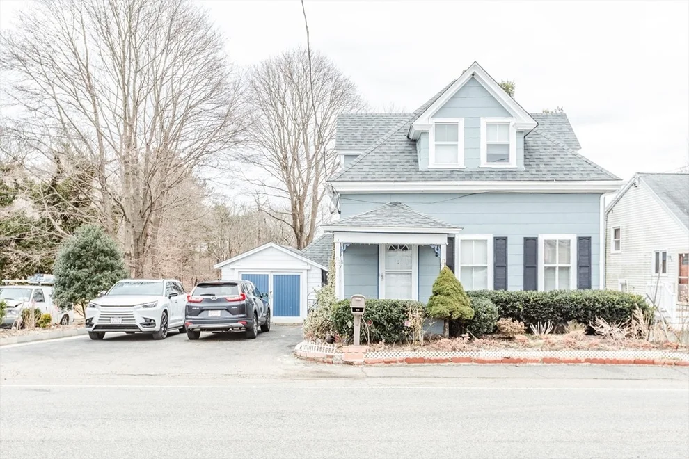 Unit for sale at 68 Spring St, Holbrook, MA 02343