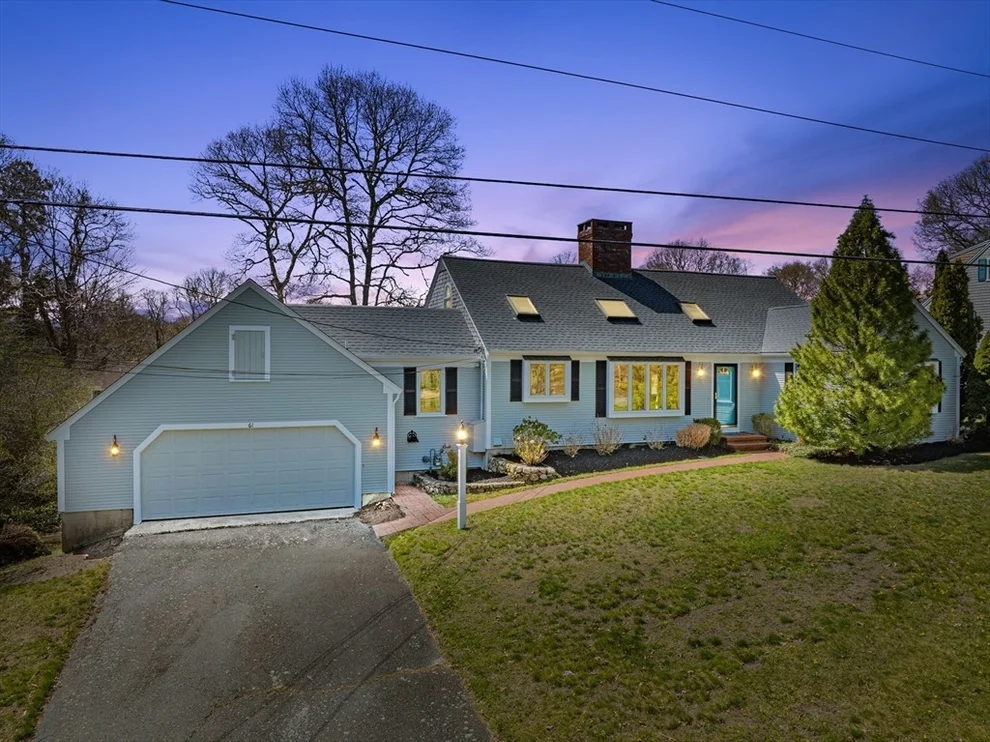 Unit for sale at 61 Linda Ln, Barnstable, MA 02601