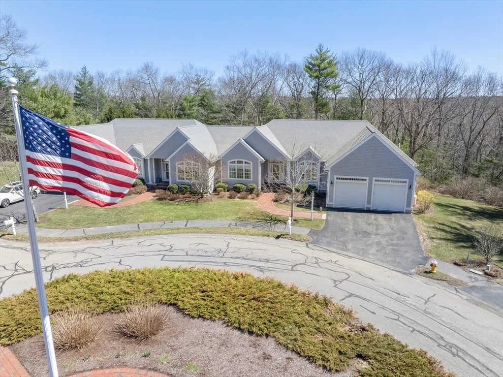 Unit for sale at 60 Samuel Curtis Way, Marshfield, MA 02050