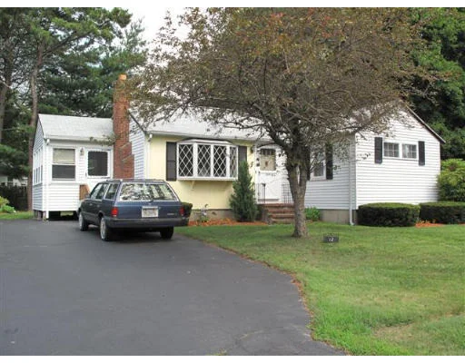 Unit for sale at 12 Lind Terrace, Randolph, MA 02368
