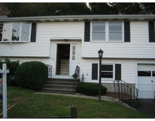 Unit for sale at 50 Phillips Circle, Waltham, MA 02452