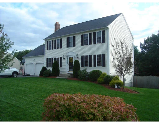 Unit for sale at 13 Wisteria Drive, Plainville, MA 02762