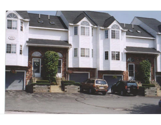 Unit for sale at 175 Tall Oaks Dr., Weymouth, MA 02190