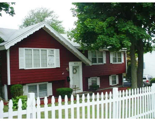 Unit for sale at 935 Front St, Weymouth, MA 02190
