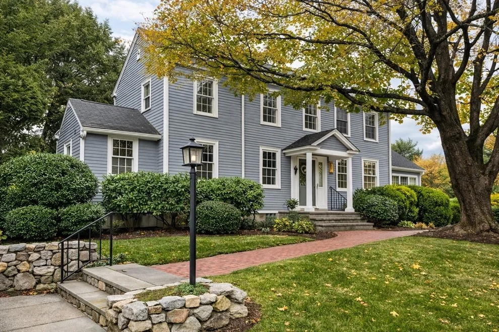 Unit for sale at 114 Johnson Rd, Winchester, MA 01890