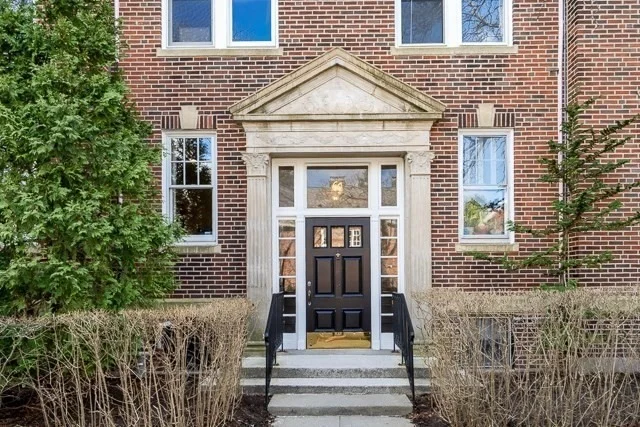 Unit for sale at 60 Browne St, Brookline, MA 02446