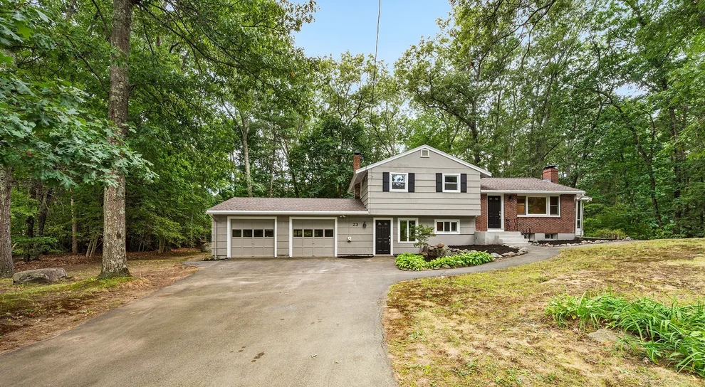 Unit for sale at 23 Poplar St, Sudbury, MA 01776