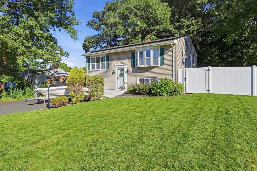 Unit for sale at 21 Circuit Ave, Ludlow, MA 01056