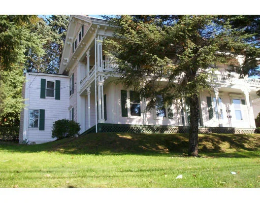 Unit for sale at 83 Main  St., Spencer, MA 01562