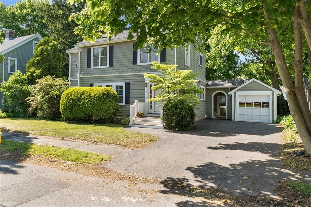 Unit for sale at 11 Humphrey St, Marblehead, MA 01945