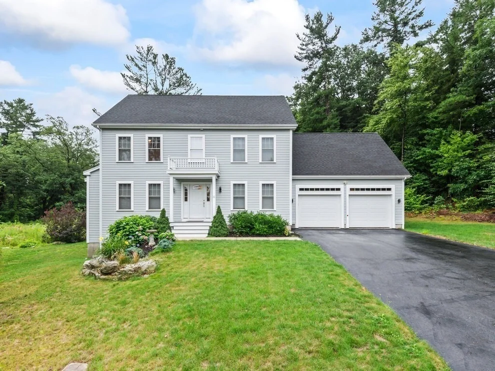 Unit for sale at 11 Whisper Drive, Worcester, MA 01609