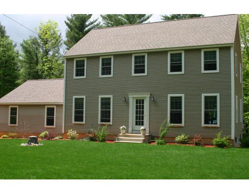 Unit for sale at 83 Clarke Road, Sturbridge, MA 01566