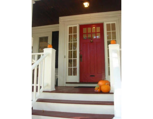 Unit for sale at 6 Lefavour Avenue, Beverly, MA 01915