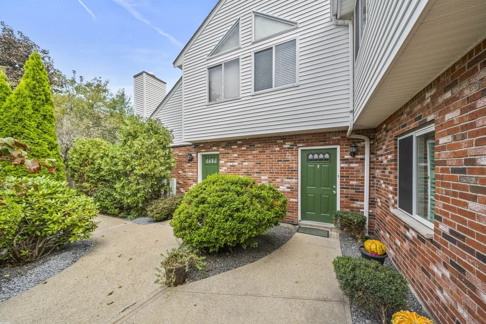 Unit for sale at 233 Lake Street, Weymouth, MA 02189