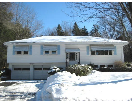 Unit for sale at 11 Merriam Road, Framingham, MA 01701