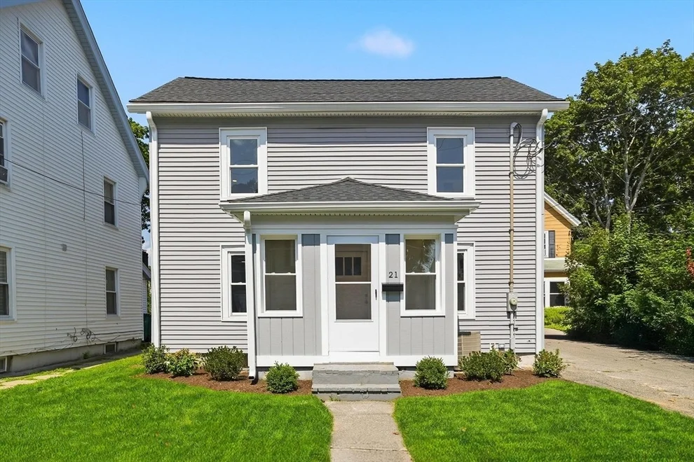 Unit for sale at 21 Chestnut St, Woburn, MA 01801