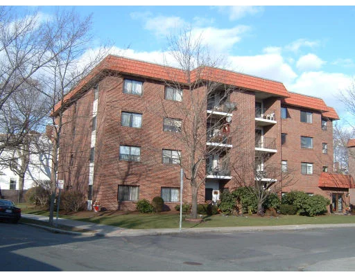 Unit for sale at 8 Nahant Pl., Lynn, MA 01902