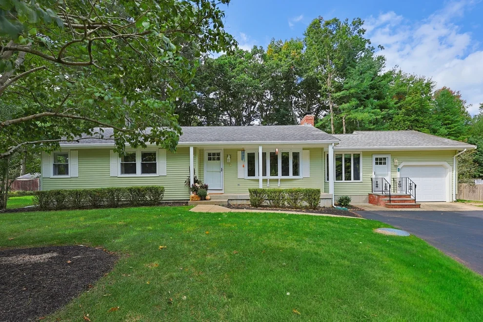 Unit for sale at 45 Surrey Dr, Mansfield, MA 02048