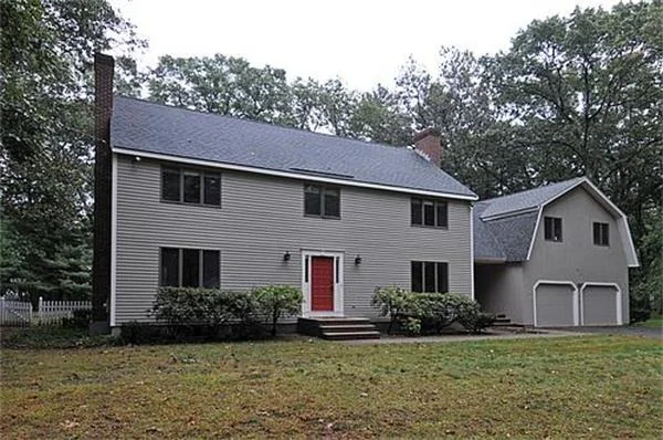 Unit for sale at 9 Parmenter Rd, Wayland, MA 01778