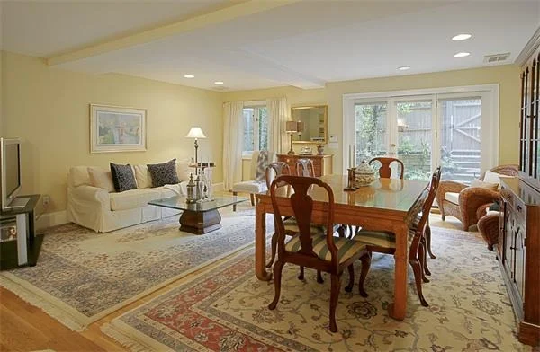 Unit for sale at 7 Holyoke St, Boston, MA 02116