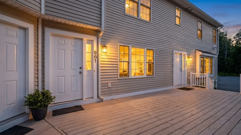 Unit for sale at 861 Washington St, Canton, MA 02021