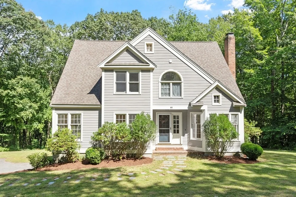 Unit for sale at 44 Woobly Rd, Bolton, MA 01740