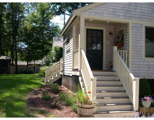Unit for sale at 76 Plum St., Hamilton, MA 01982