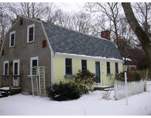 Unit for sale at 628 Skunknet Rd, Barnstable, MA 02632
