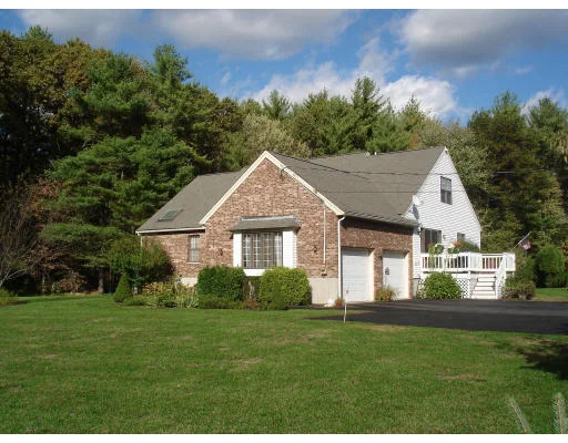 Unit for sale at 88 Chestnut Street, Wilmington, MA 01887