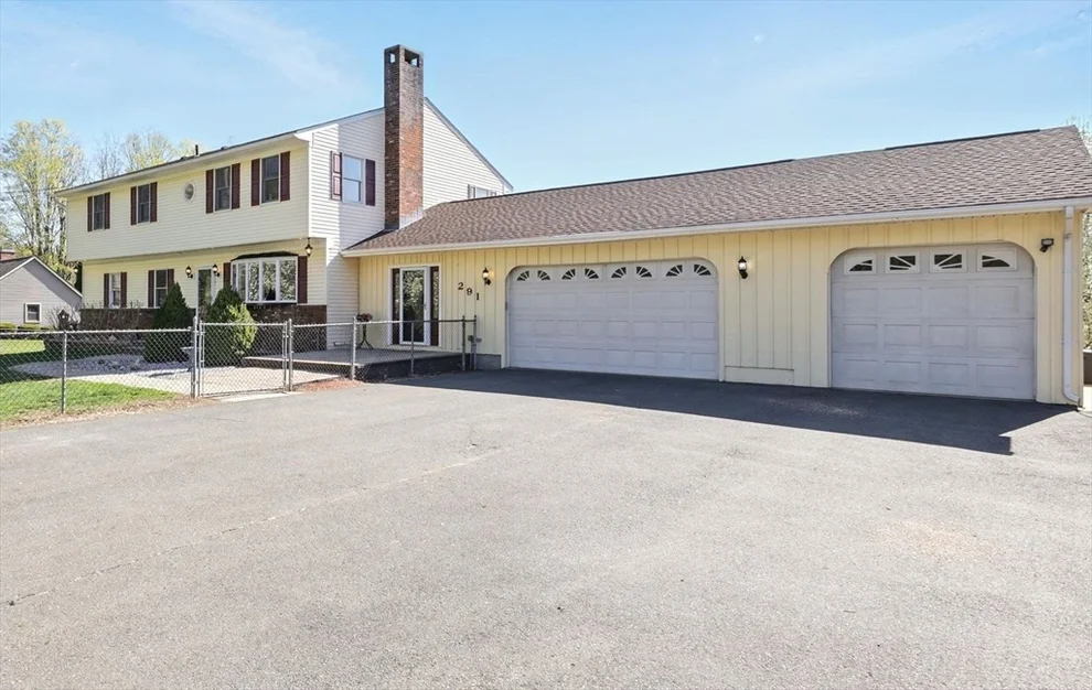 Unit for sale at 291 Russellville Rd, Westfield, MA 01085