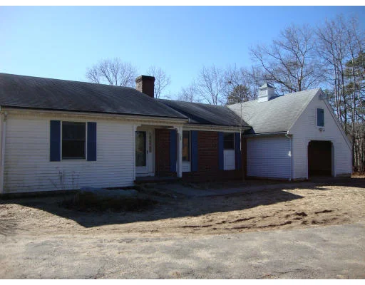 Unit for sale at 125 Brook Rd, Plymouth, MA 02360