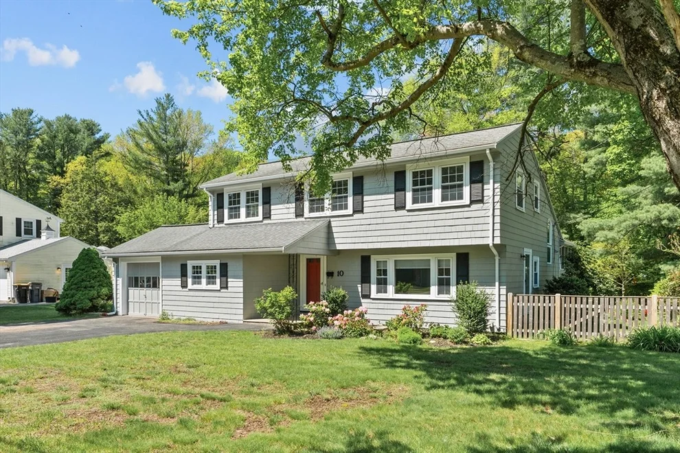 Unit for sale at 10 Knight Road, Framingham, MA 01701