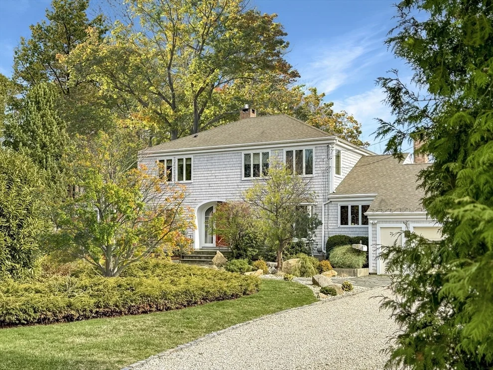 Unit for sale at 21 Fremont St, Dartmouth, MA 02748