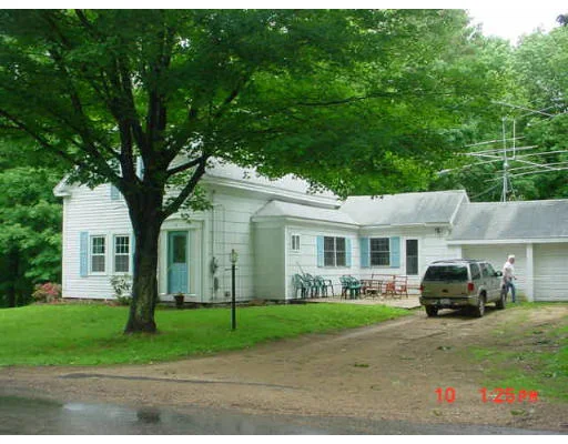 Unit for sale at 98 Rice Corner Rd, Brookfield, MA 01506