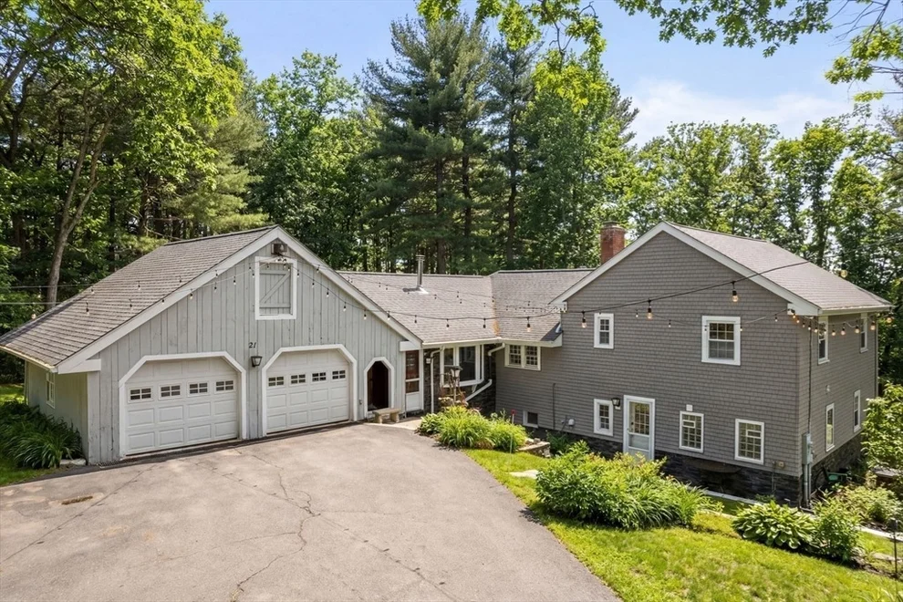 Unit for sale at 21 Pleasantview Ter, Framingham, MA 01701