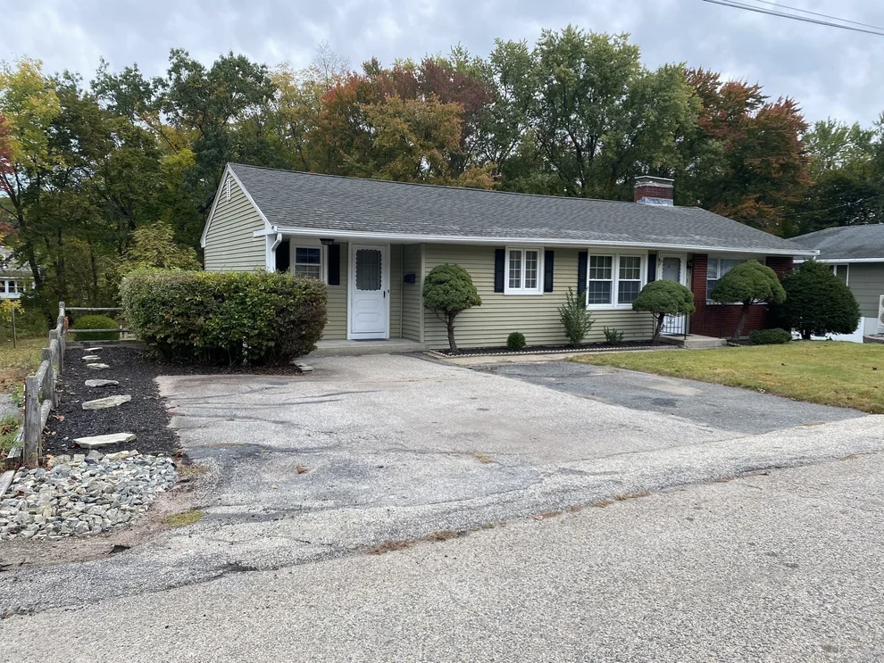 Unit for sale at 1 Pearl St, Auburn, MA 01501