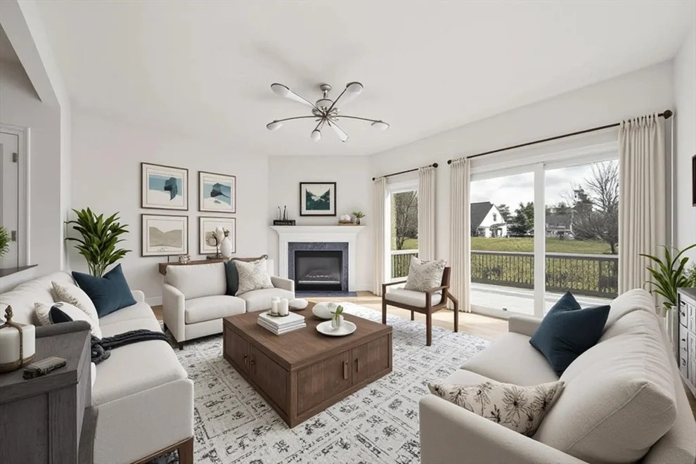Unit for sale at 10 Spyglass Landing Dr, Marshfield, MA 02050