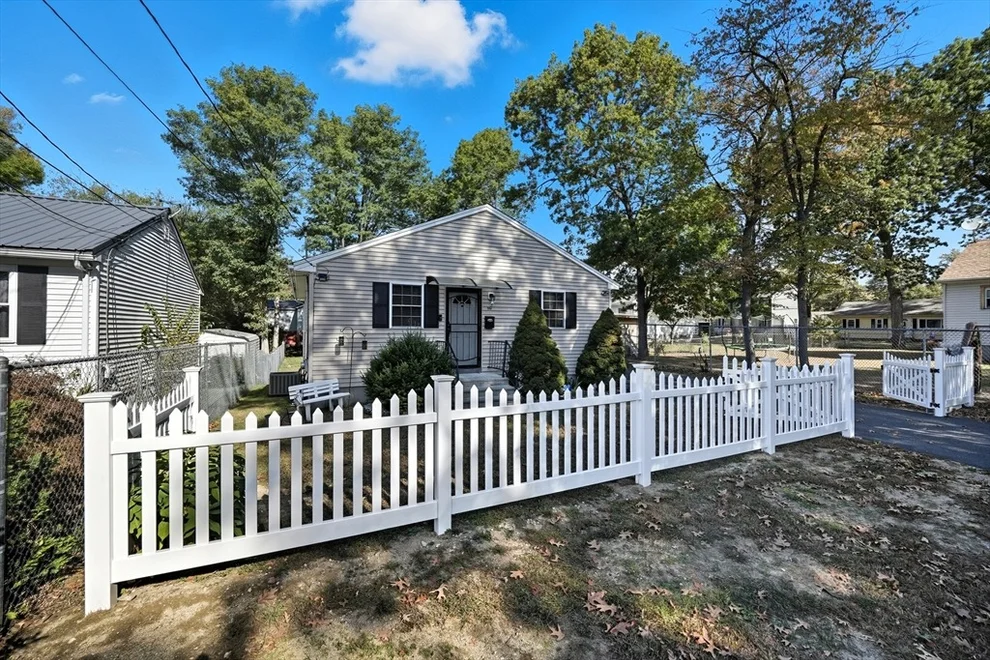 Unit for sale at 90 Lorenzo Street, Springfield, MA 01109