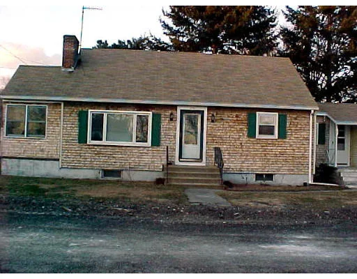 Unit for sale at 9 Pleasant View St, Shrewsbury, MA 01545