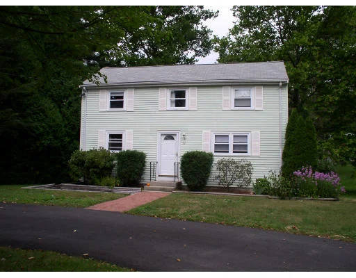 Unit for sale at 32 Partridge Street, Franklin, MA 02038