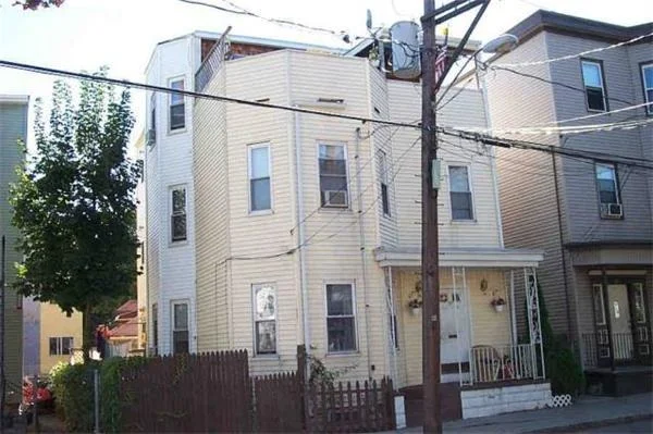Unit for sale at 27 Lynn St, Chelsea, MA 02150