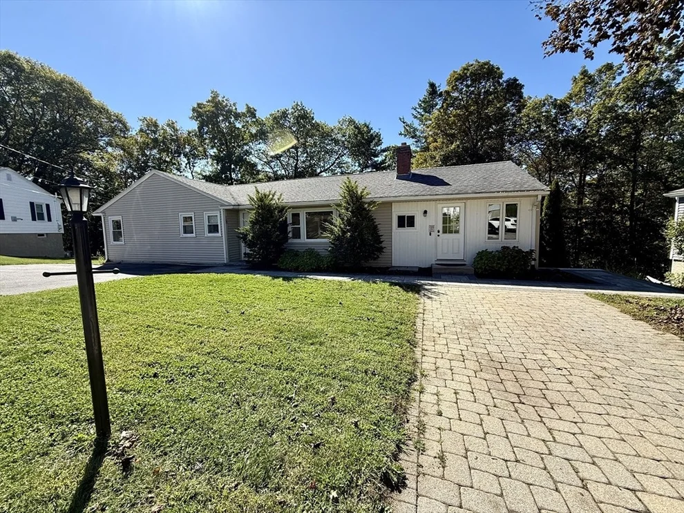Unit for sale at 18 Eastwood Rd, Shrewsbury, MA 01545