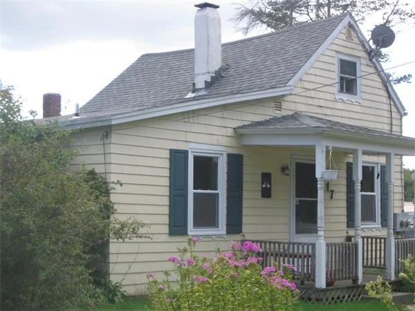 Unit for sale at 17 Johnson St, Westport, MA 02790