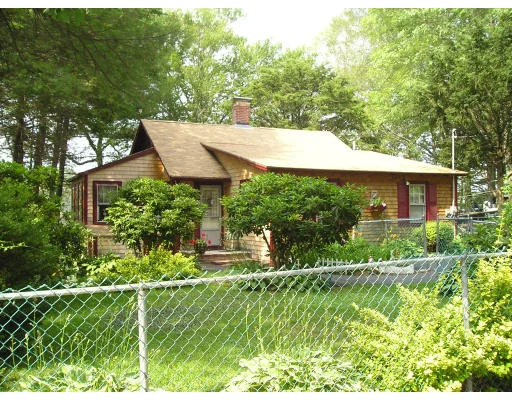 Unit for sale at 63 Paradise Ln, Halifax, MA 02338