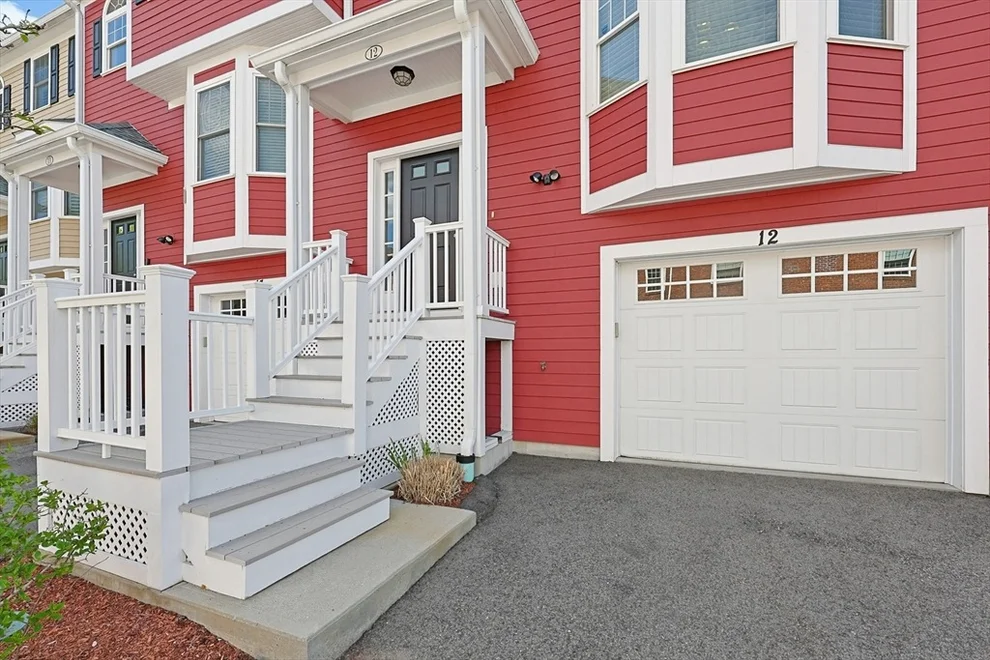 Unit for sale at 60 Lenox St, Norwood, MA 02062