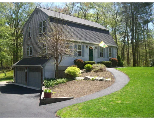 Unit for sale at 156 Whiffletree Lane, Marshfield, MA 02050