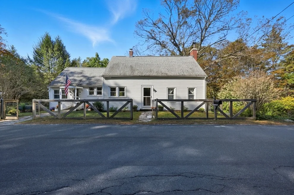 Unit for sale at 376 Northwest Rd, Westhampton, MA 01027